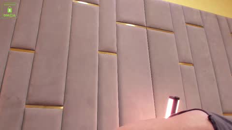 Snapshot of oliversport chatting on 02/28/25, 12:09 OliverSport online show from 02/28/25, 12:09