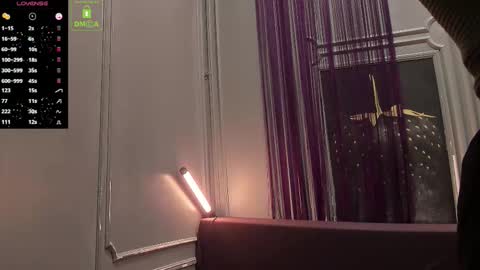 Snapshot of oliversport chatting on 10/10/25, 10:47 OliverSport online show from 10/10/25, 10:47