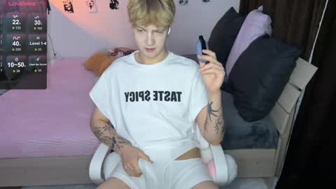 oliver online show from 09/13/25, 04:40