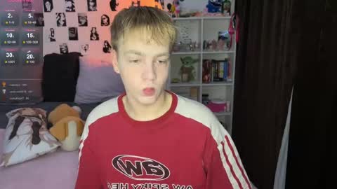 oliver online show from 11/16/25, 02:44