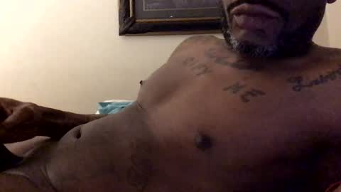 Snapshot of olivertwist1273 chatting on 12/30/24, 05:58 olivertwist1273 online show from 12/30/24, 05:58