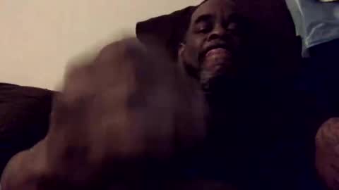 Snapshot of olivertwist1273 chatting on 03/03/25, 08:16 olivertwist1273 online show from 03/03/25, 08:16