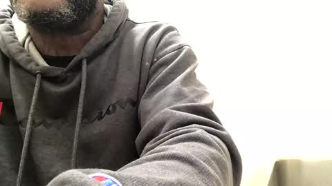 Snapshot of olivertwist1273 chatting on 03/12/25, 01:03 olivertwist1273 online show from 03/12/25, 01:03