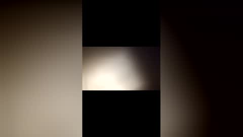 Snapshot of olivertwist1273 chatting on 03/27/26, 04:18 olivertwist1273 online show from 03/27/26, 04:18