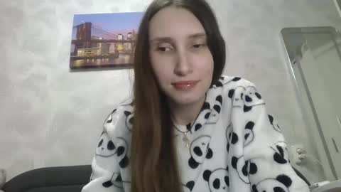 Snapshot of olivia_dream1 chatting on 10/15/25, 09:37 Olivia online show from 10/15/25, 09:37