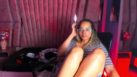  OLIVIA  online show from 01/10/25, 06:53