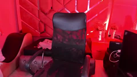  OLIVIA  online show from 02/07/26, 04:16