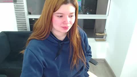 olivia_martine online show from 12/02/24, 08:30