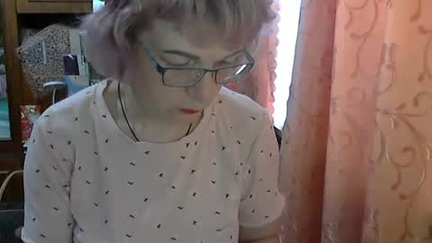 Olivia Mia online show from 05/15/26, 11:17