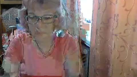Olivia Mia online show from 05/16/26, 06:32