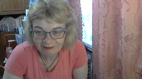 Snapshot of olivia_mia25 chatting on 06/22/26, 05:48 Olivia Mia online show from 06/22/26, 05:48
