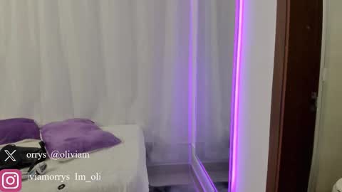 IG Im Oliviamorrys X OliviaMorrys online show from 12/16/25, 11:32