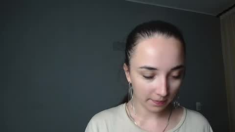 Olivia online show from 06/12/26, 02:05