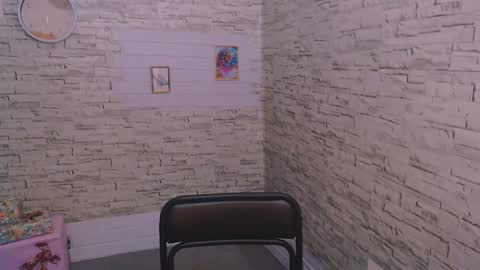 Olivia online show from 12/14/24, 03:25