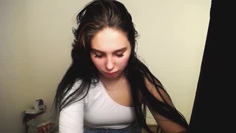 Olivia online show from 11/27/25, 09:39