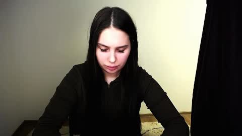 Snapshot of olivia_red_ chatting on 04/27/26, 08:29 Olivia online show from 04/27/26, 08:29
