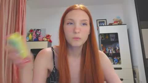 Snapshot of olivia_ridd chatting on 07/18/26, 11:52 OLIVIA online show from 07/18/26, 11:52