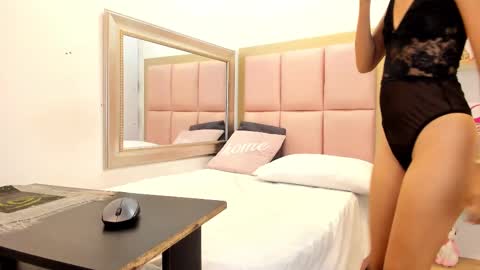 Snapshot of olivia_stevens_ chatting on 02/08/25, 07:16 Olivia online show from 02/08/25, 07:16