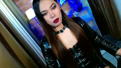Miss OLIVIA online show from 03/22/26, 08:51