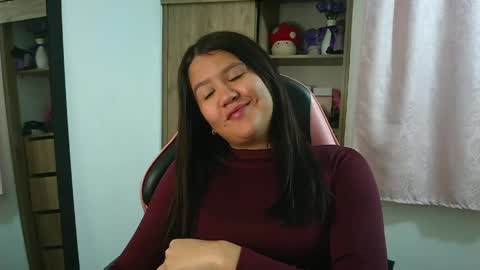 Olivia online show from 05/04/26, 12:01