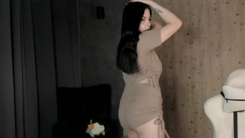 Oliviabagheera online show from 04/15/26, 04:08