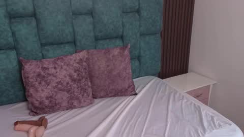 oliviabonnie online show from 02/17/26, 07:09