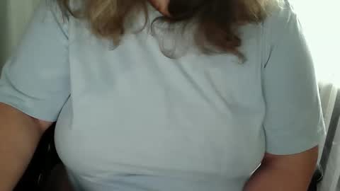 Snapshot of oliviaermesx chatting on 09/24/25, 07:55 OliviaErmesx online show from 09/24/25, 07:55