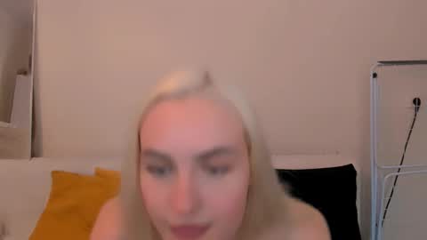oliviaBeauty online show from 10/21/25, 07:14