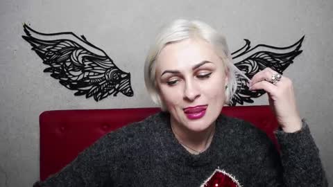 OliviaHorst online show from 02/09/25, 12:52