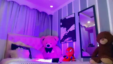 Snapshot of oliviahot01 chatting on 05/29/26, 01:58 oliviahot01 online show from 05/29/26, 01:58