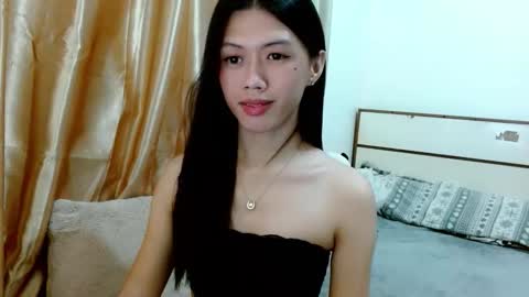 Snapshot of oliviaknightx chatting on 03/09/26, 04:11 oliviaknightx online show from 03/09/26, 04:11