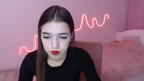 Olivia online show from 12/08/24, 06:28