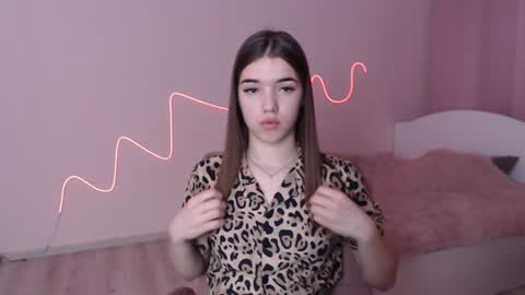 Olivia online show from 01/08/25, 05:05