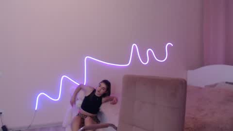 Olivia online show from 01/09/25, 09:37