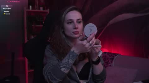 Liv online show from 11/22/25, 06:23