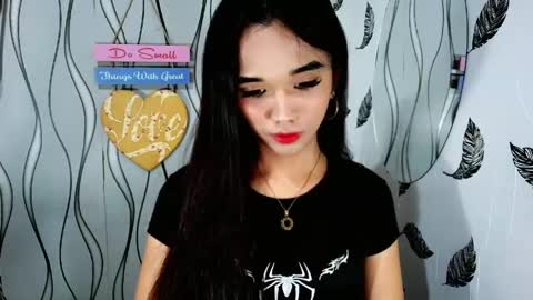Snapshot of olivianiczxasshieerrraa6 chatting on 05/15/26, 05:53 NICOLE online show from 05/15/26, 05:53