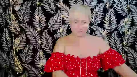 Snapshot of oliviaoskar_ chatting on 12/29/24, 03:03 Kelly online show from 12/29/24, 03:03