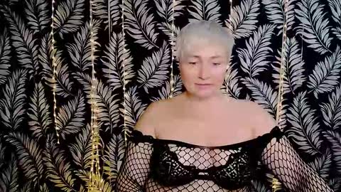 Snapshot of oliviaoskar_ chatting on 09/20/25, 11:11 Kelly online show from 09/20/25, 11:11