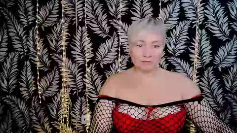 Snapshot of oliviaoskar_ chatting on 09/21/25, 11:23 Kelly online show from 09/21/25, 11:23
