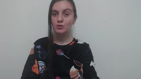 Snapshot of oliviasager chatting on 02/02/25, 07:57 Mistress Olivia online show from 02/02/25, 07:57