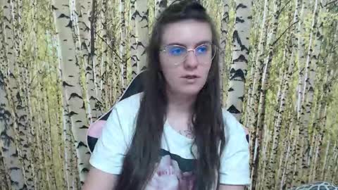 Snapshot of oliviasager chatting on 10/11/25, 11:20 Mistress Olivia online show from 10/11/25, 11:20