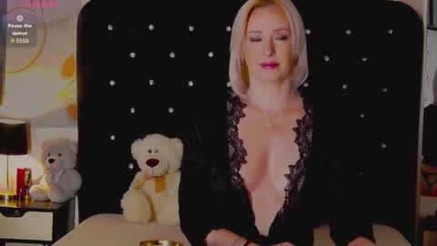 Snapshot of oliviashaw22 chatting on 03/04/26, 08:59 Olivia online show from 03/04/26, 08:59