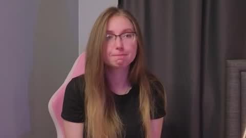 Kylie online show from 09/10/25, 07:03