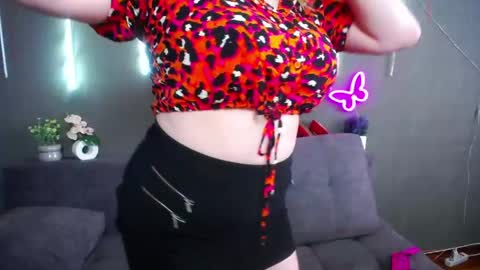 Oliviaverr online show from 05/01/26, 12:21