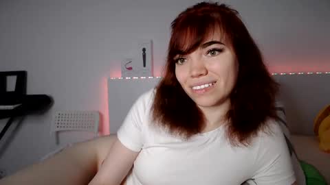 Angelina Lina online show from 12/20/24, 09:28