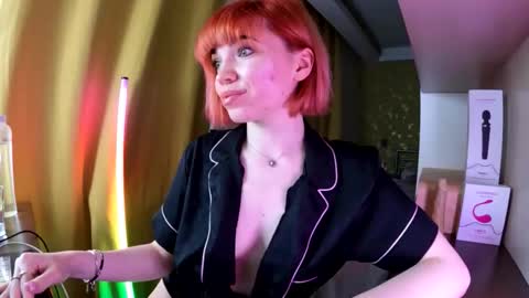 Angelina Lina online show from 04/04/26, 08:06