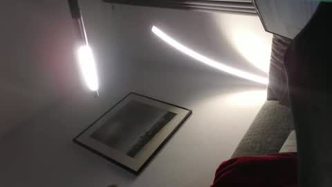 Snapshot of olli_5 chatting on 02/16/25, 05:04 olli_5 online show from 02/16/25, 05:04