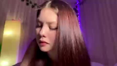 Emma online show from 05/01/26, 12:10