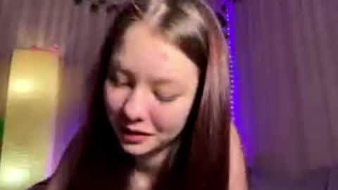 Emma online show from 05/05/26, 12:13