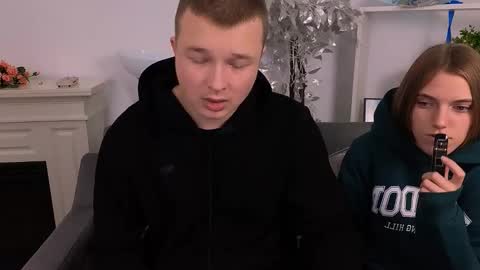 Olli and Stiw online show from 10/13/25, 08:14